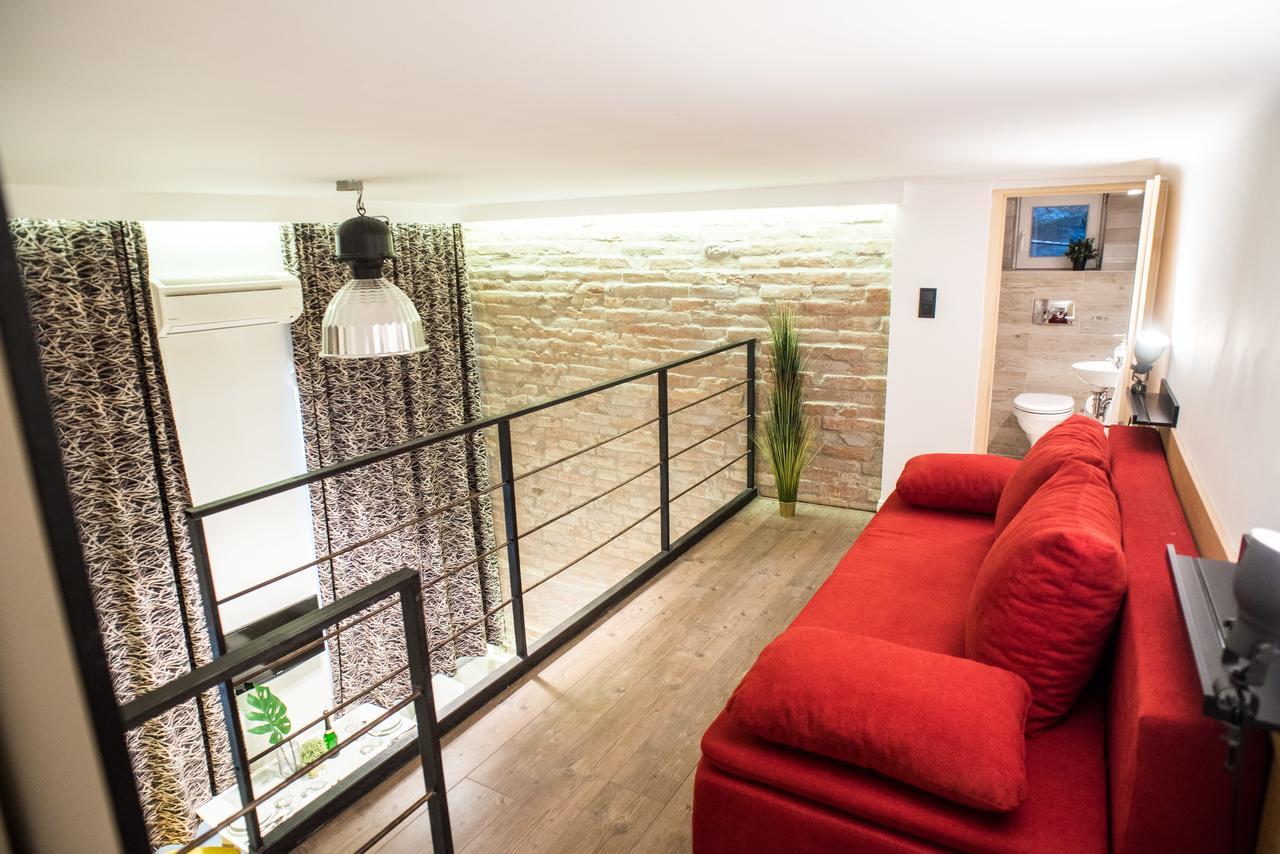 Very Stylish And Fresh Studio Home In The Center Budapeszt Zewnętrze zdjęcie