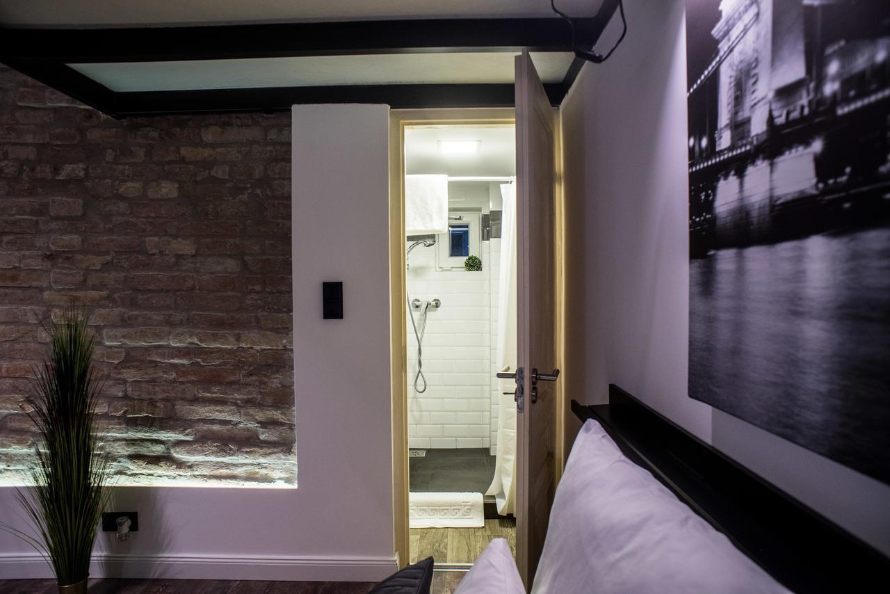 Very Stylish And Fresh Studio Home In The Center Budapeszt Zewnętrze zdjęcie